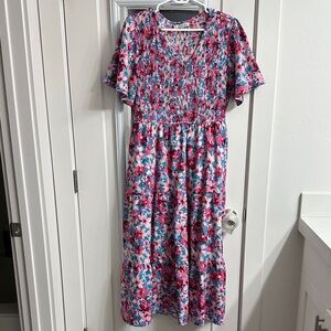 Women’s Floral Smocked Midi Dress - Pink Multi with pockets